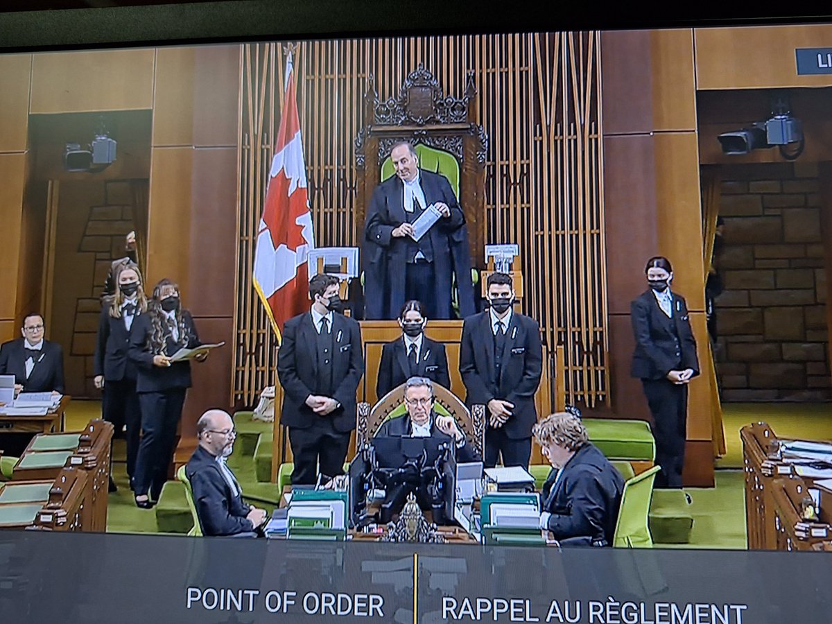 MrStache9's tweet image. It's  good to know that the new Speaker, a Liberal, keeps "Trudeau Hours". Why work on a Friday?
This is a Conservative Deputy. The CPC work.