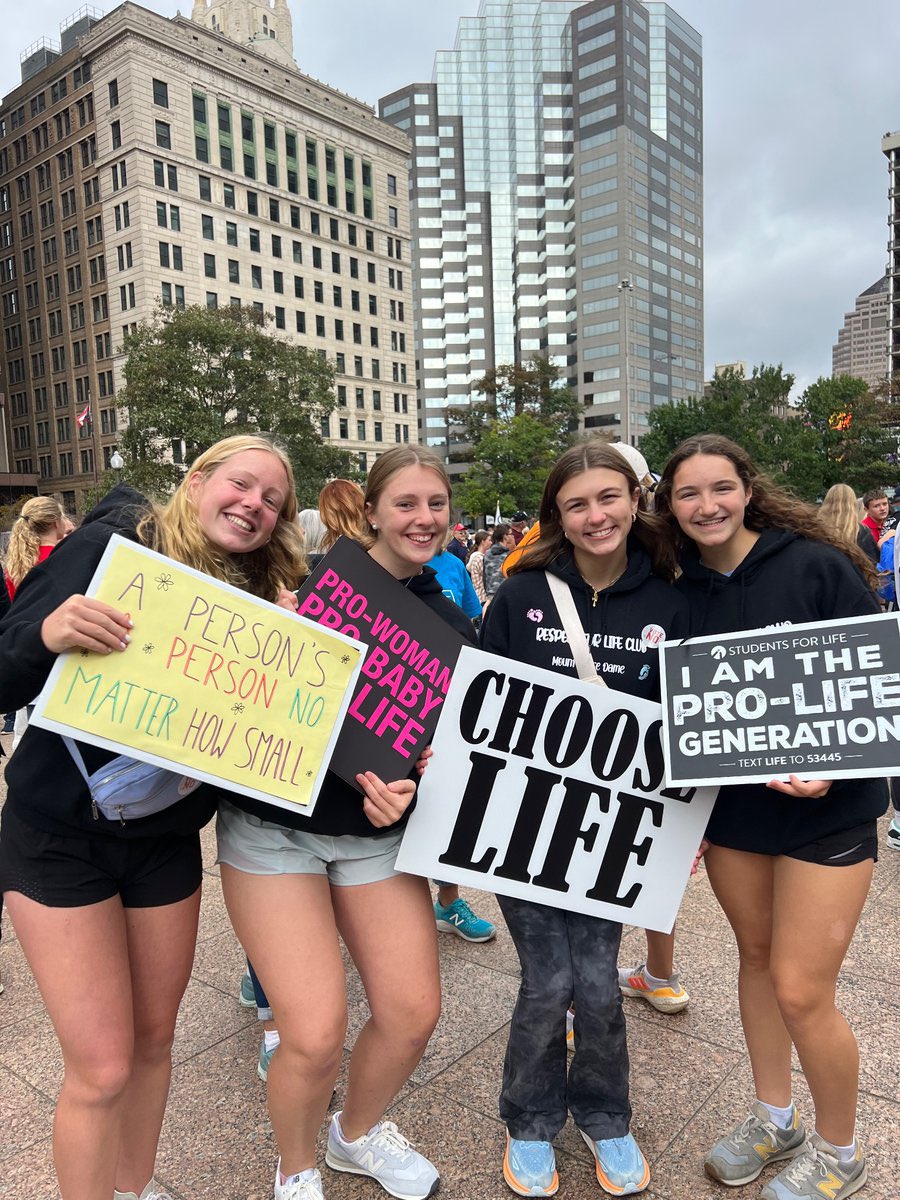 ohiolife's tweet photo. OHIO LOVES LIFE!
#ohiomarchforlife
#ProLifeOhio
#VoteNOonIssue1 https://t.co/pognZWtHvK