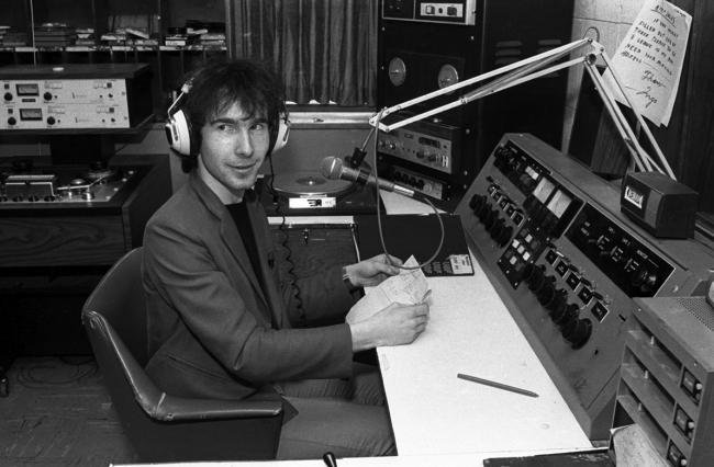 Marython88's tweet photo. Happy #WorldCollegeRadioDay from Cleveland🎙️
From College Radio to @RockHall inductees: @U2 @remhq @devo @DepecheMode @Metallica @sexpistols @BlondieOfficial @OfficialRunDMC Clash, Talking Heads, Police, Patti Smith 
#WCRD2023 #CollegeRadioDay📷Chester Simpson https://t.co/PTPIrorbhe