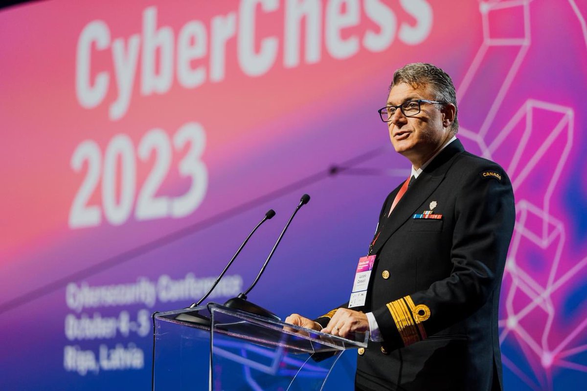 CAF_J6_FAC's tweet image. J&apos;ai eu l&apos;honneur de représenter la Cyberforce du Canada à la conférence #CyberChess2023 en Lettonie et de me joindre à des experts mondiaux pour discuter des complexités du cyberespace et reconfirmer notre engagement commun en faveur d&apos;un monde numérique plus sûr. @certlv
