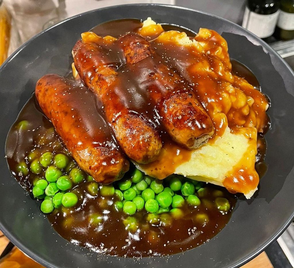 Sausage, Mash, Peas and Gravy