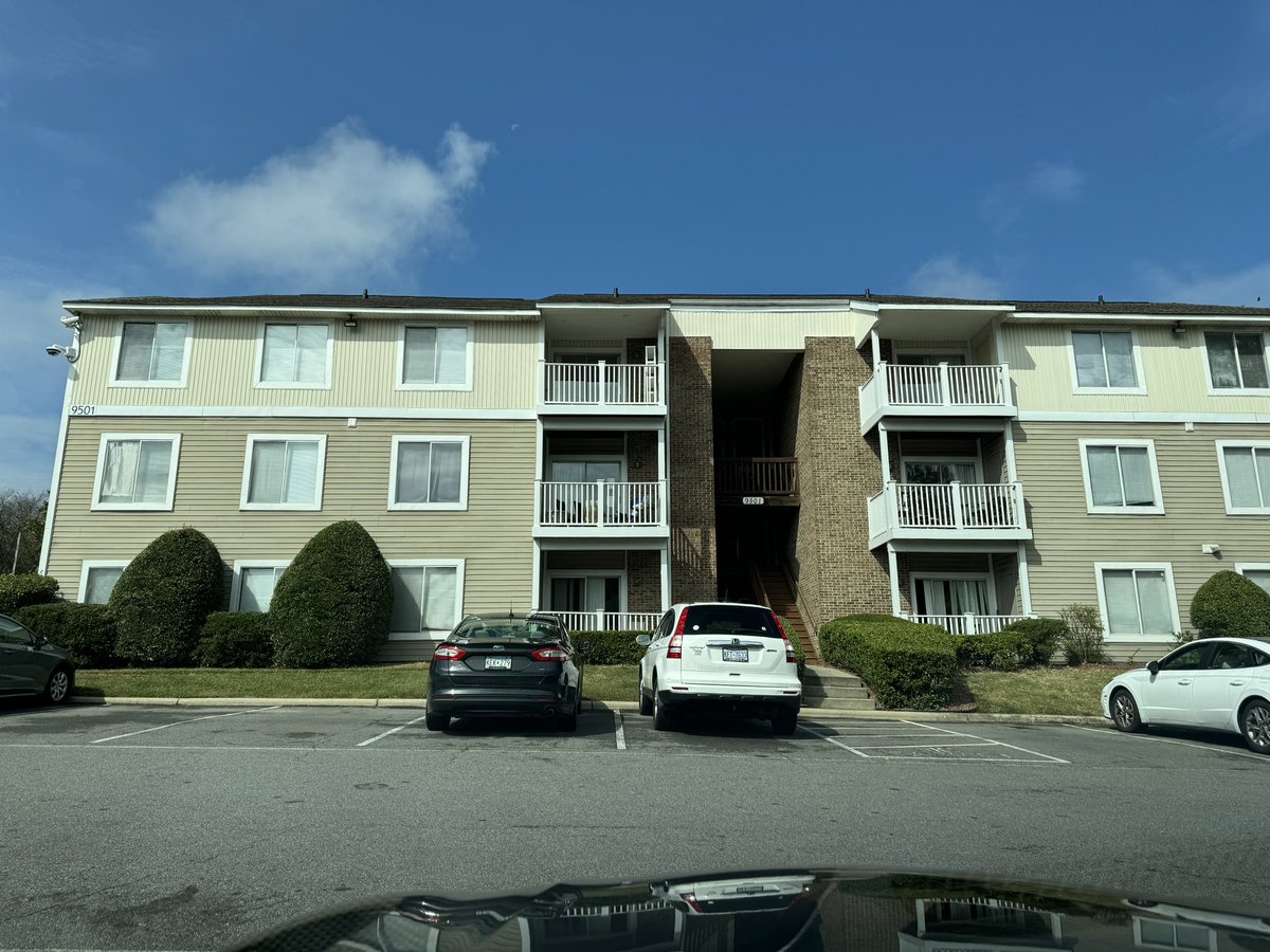 Scott Glenn (@scott_g1013) on Twitter photo Even if it’s just a quick swing through, have to stop by UNC Charlotte for a drive down memory lane…
Baseball stadium and my old condo… Even if it’s just a quick swing through, have to stop by UNC Charlotte for a drive down memory lane…
Baseball stadium and my old condo…