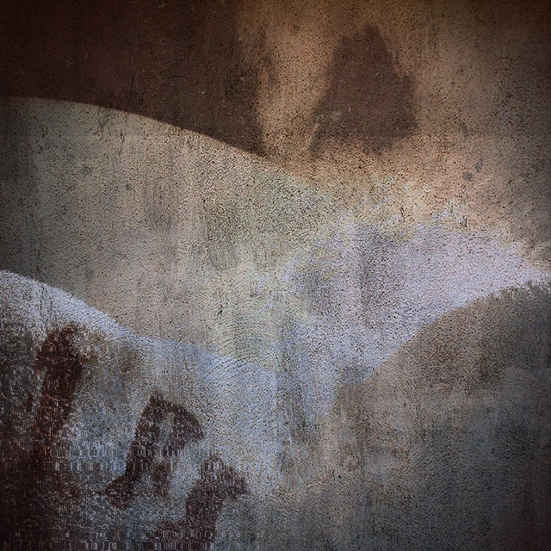 𝘥𝘦𝘴𝘤𝘦𝘯𝘥𝘪𝘯𝘨
．
𝘏𝘖𝘗𝘌
．