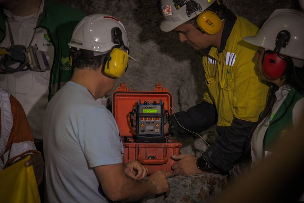 ¡HISTÓRICO: LOGRAMOS EL CALE! ➡️⬅️

Esto es realmente emocionante: finalizamos la excavación del túnel más largo de América. 🥹💚 Atravesar el Alto del Toyo es el resultado tangible de la perseverancia de miles de colombianos que fueron y son parte de este megaproyecto. ¡GRACIAS!