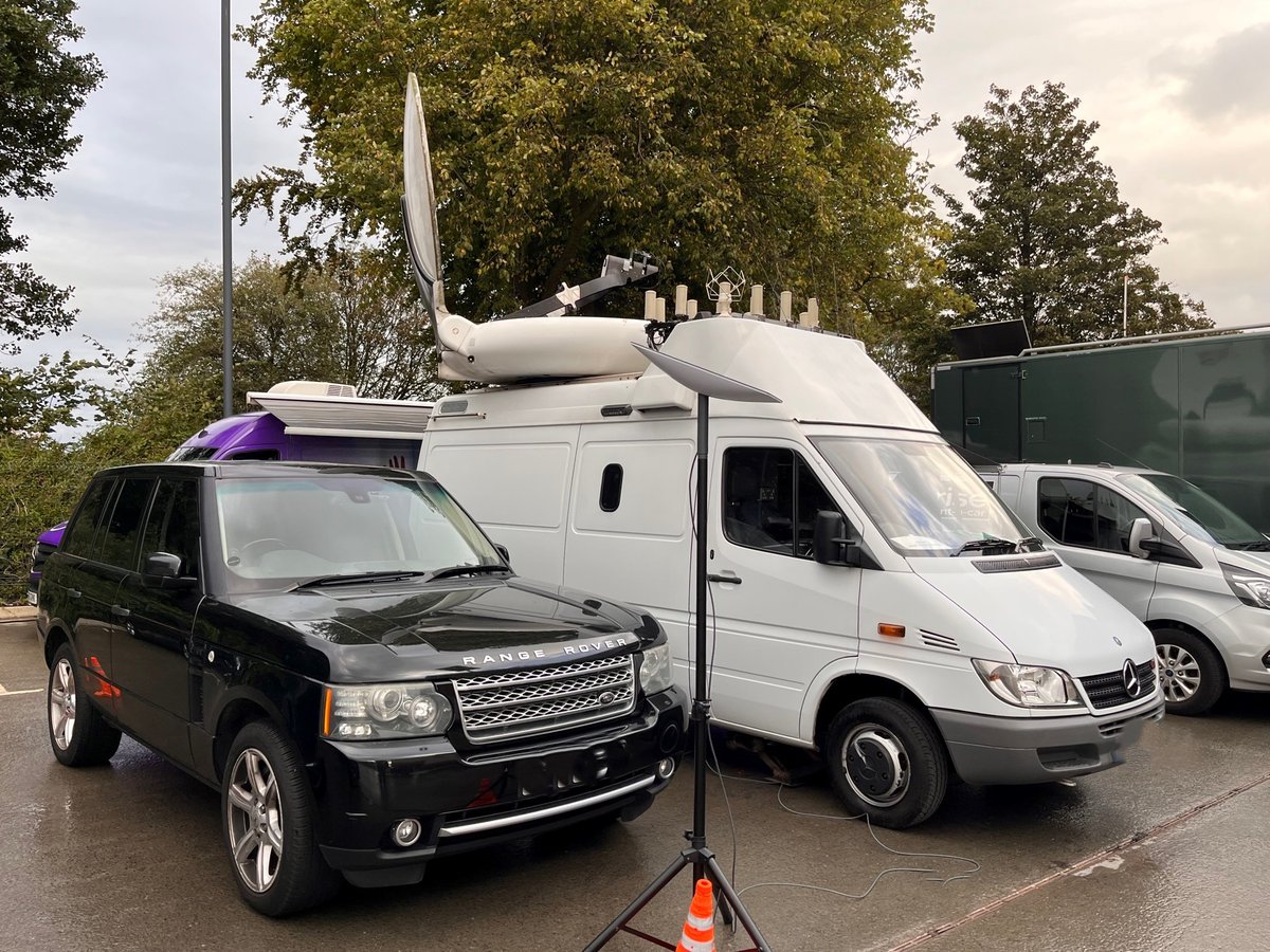 SpectraTVAndrew's tweet photo. UEFA Europa League - Liverpool F.C. Anfield - Good mix of K.U and Starlink for VoIP's https://t.co/QwikjcCrav