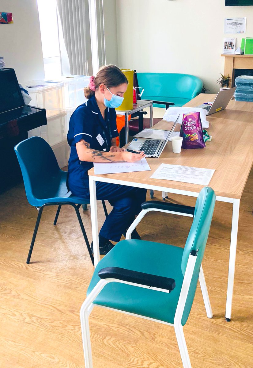 crewe_sophie's tweet photo. First Flu-Friday was a success 🙌🏼 Lots of staff attended and once we got the hang of the online system it took less than 5 minutes! Same again next week 🩼🩼 @corbo_antonella 💙 #teamsm https://t.co/aP8woyjDF0