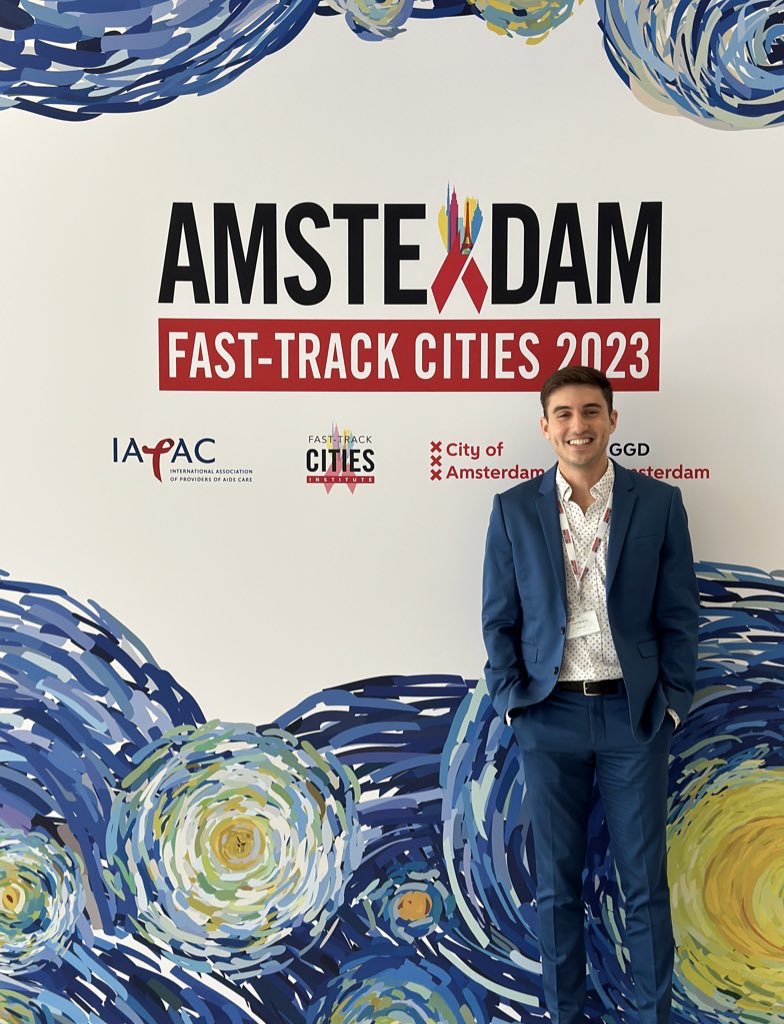 n_mancuso1's tweet image. Last week, I had the opportunity to present my research in Amsterdam at the @FastTrackCities conference on the potential of #mHealth to improve HIV/STI prevention and treatment.
It was a busy few days of learning, reconnecting w/ colleagues, and biking around the city 🚲