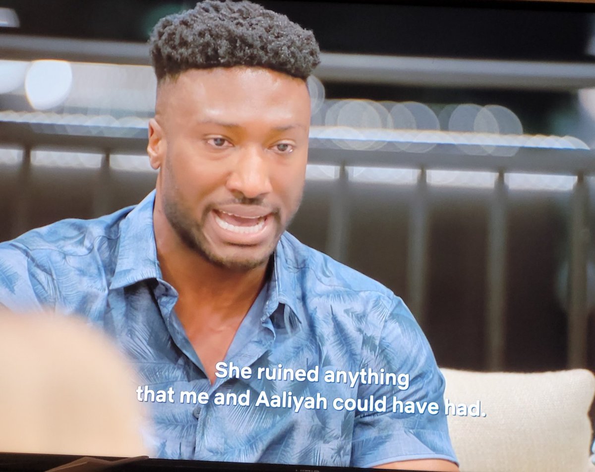 #Uche if Lydia "ruined anything you and Aaliyah could have had", and the "It's over" was added post production? What are you saying here? Cuz Aaliyah was telling you she wanted you on the call too so what toxic trait is happening here- Lying or lying? #LoveIsBlindS5