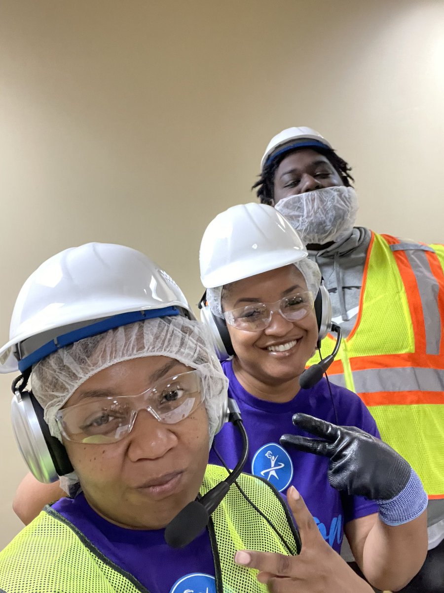 LTMHSCrusaders's tweet image. Manufacturing Day! #Kellogg #DeltaFaucet #TechStudents #TechLife @JMCSchools