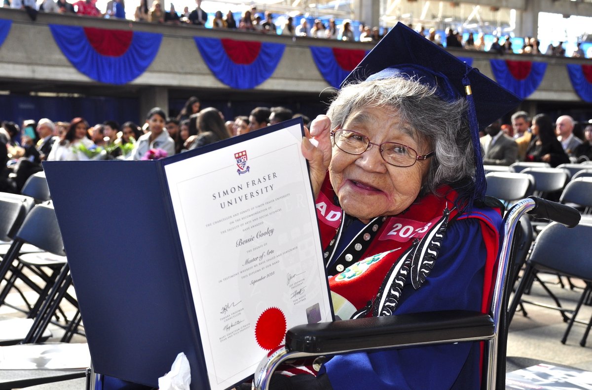 For 79-year-old Kèyishí Bessie Cooley, completing her master's degree at #SFU is a tribute to her family and testament to her life story to preserve the language she fought hard to preserve. Learn more: ow.ly/NAHH50PU2bM
#MySFUGrad @SFUFASS