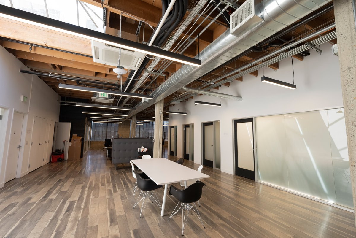 🔦 Exciting Lighting Projects Update! 🔦 

Learn more about Centerlight and our innovative lighting solutions at centerlight.com. Contact us today to discuss illuminating your space!

#lightingprojects #innovation #illuminationsolutions #centerlight