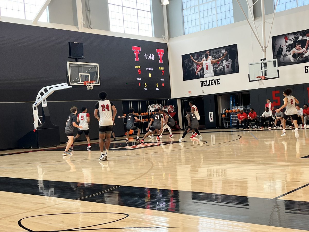 NewHomeHoops's tweet photo. Loved watching @TexasTechMBB practice today and visiting with @CoachGrantMac .

Tech is in great hands, being coached with love &amp; accountability, and will make noise in the Big12 this year

#HST
#WreckEm https://t.co/PQmIw5itbA