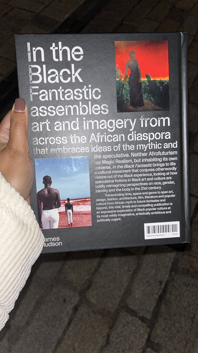 NaomiLASmith's tweet image. #themissingthread exhibition at @SomersetHouse house. As someone with a creative background I love when #blackidentity is explored through fashion and art 💜 I’ll be doing  a #blackandgoldeducation TikTok on my visit and representation in fashion this weekend