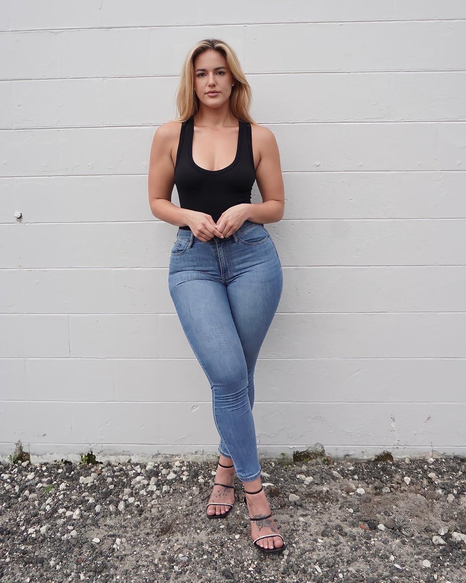 Vision País Chile 📡 on X: "Marissa Dubois, la modelo ...