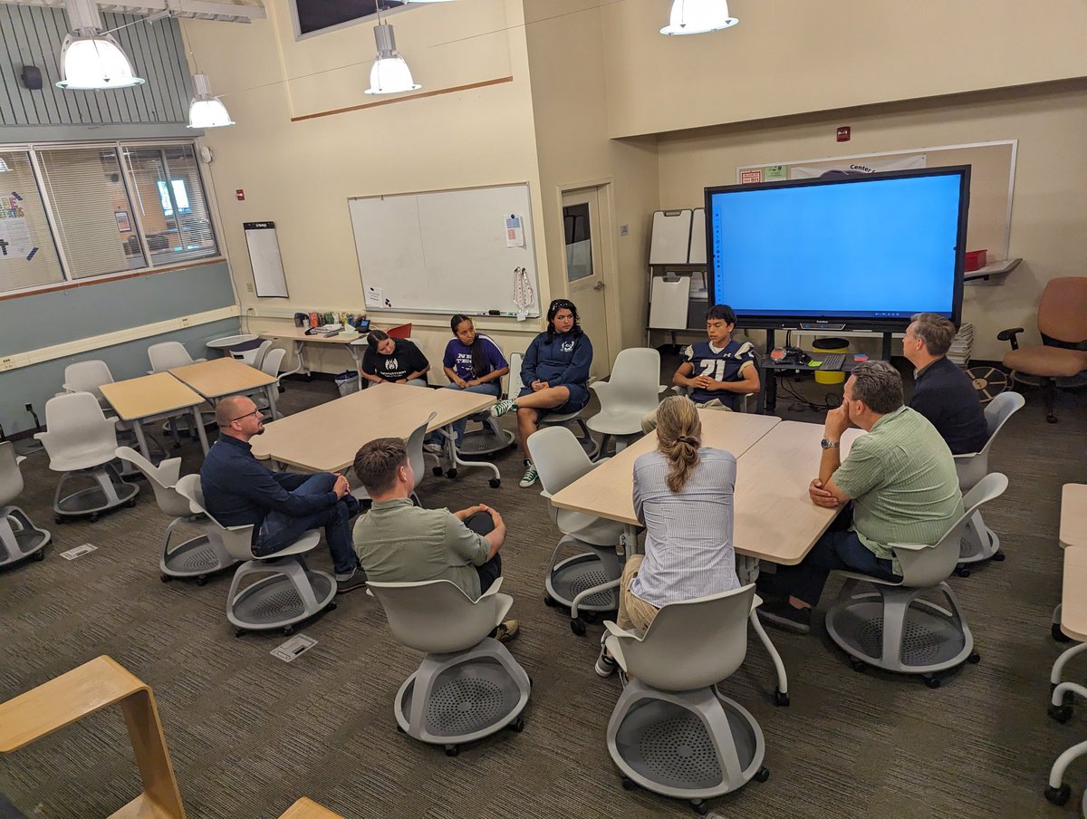 Our students are sharing how projects work from their experience, importance of authenticity, and interdisciplinary work.  Also how when they learn through #PBL they are more engaged and successful <a href="/NewTechHigh/">New Tech High</a> <a href="/BaerMatt/">Matt Baer</a>