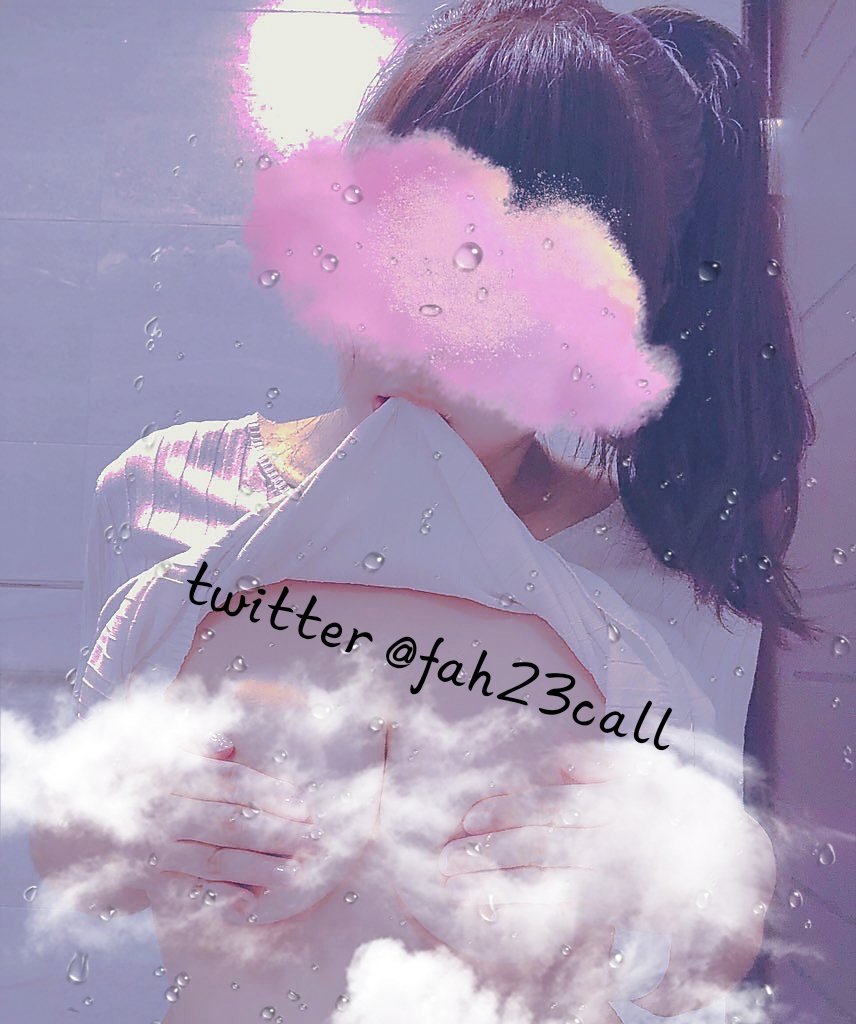 fah23call's tweet photo. นอนกันยัง  ดูนมป่าว  คอลเสียว เปิดกล้องเสียว เงี่ยน พิมพ์ เงี่ยน https://t.co/LTV2ksl0pM