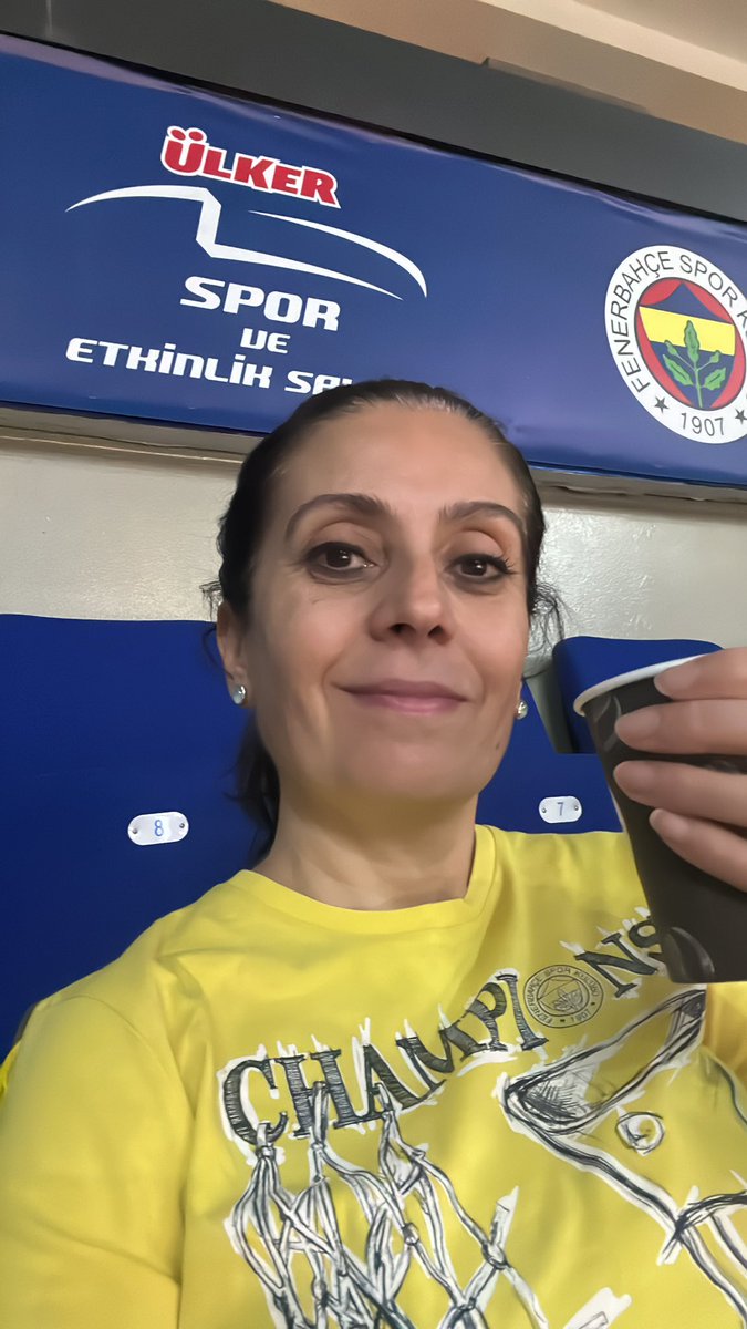 Uzun bir aradan sonra sevdiğimiz alandayız..💛💙
Yeni Sezona merhaba,Gigi’ye veda 👋 
Yolun sonu Berlin olsun da gidelim kardeşim @CemAgrak ✌️💛💙