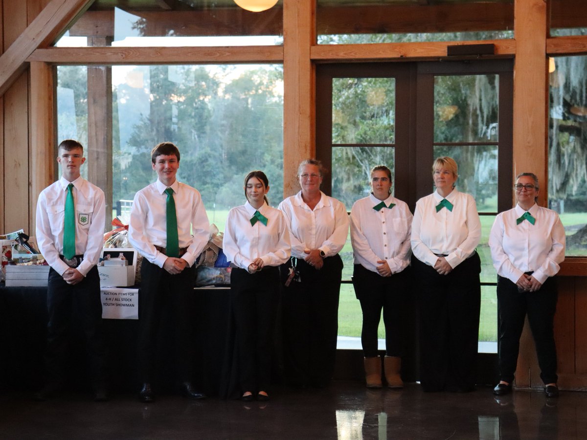 FlaFarmBureau's tweet photo. As National #4HWeek comes to a close we are reflecting on the foundational principles that come from such organizations. We're grateful for volunteers, members and supporters of Florida 4-H. Without your time and dedication, we couldn't continue #GrowingForward in FL Agriculture. https://t.co/thEBGGLlQU