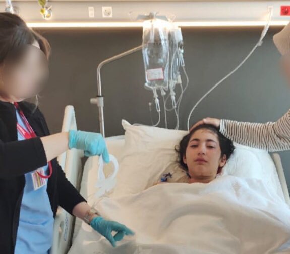 nurdogandiyorki's tweet photo. Züleyha’nın iyileşmesi için babasına ihtiyacı var! @adalet_bakanlik https://t.co/Y4oGsCBa9I