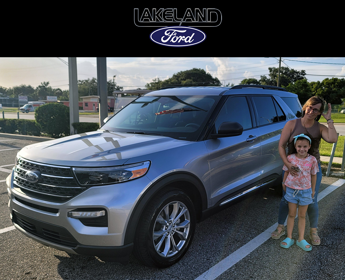 LkldAutomall's tweet image. The #2023Explorer from #LakelandFord was everything that the Bridges #Family was looking for plus #GreatService, a #GreatSelection and a #GreatDeal! Salesperson #AveryGuyton made sure it was everything they were searching for... #Congratulations &amp;amp; #ThankYou - We&apos;re here for you!