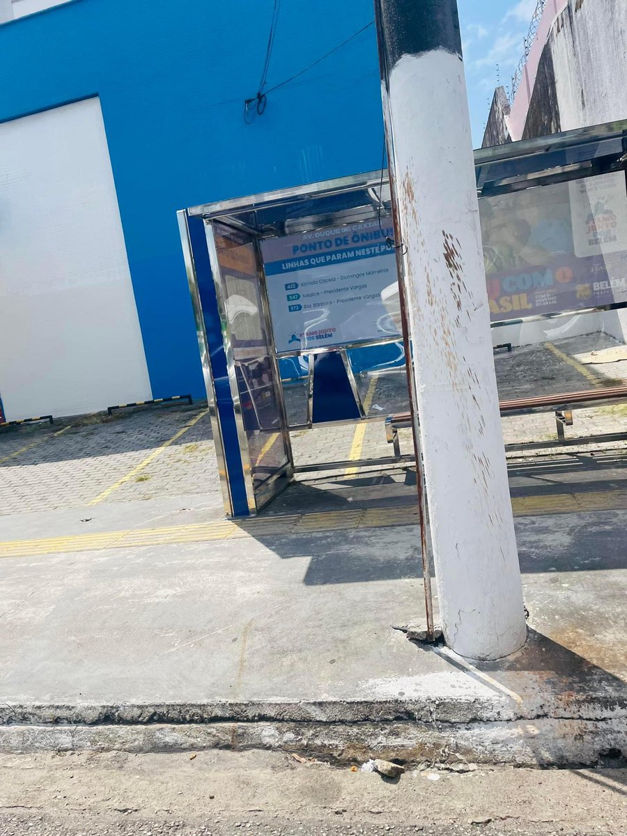 Olá @SeMOB_Bel , ainda roda o Medice? Pelo menos aí na nova parada de ônibus na Duque diz que sim… (coitado de quem esperar por ele rsrs)