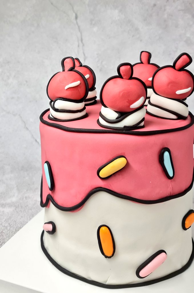 sylphid187's tweet photo. Just finished the order for a cartoon cake >u< pretty happy with how it turned out! Now Im tired and will get some Zzzzzzz 🤗
#cakesph #custom #cakeorder https://t.co/2soz1wVVow