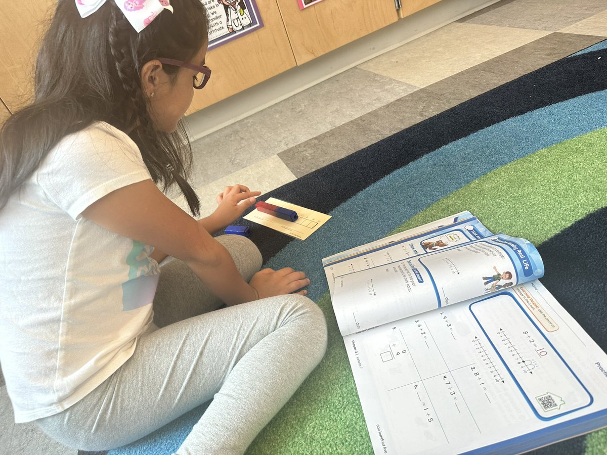 NL gr 1 mathematicians using cubes and number lines for adding and subtracting! #NumberlinesForNumberSense #GoBobcats <a href="/MJDAmico_GPS/">Marc J. D'Amico</a> <a href="/NewLebAP/">Lindsey Eisenstein</a> <a href="/GreenwichPSMath/">MICHAEL REID</a> <a href="/jtoddwhite/">Jeffery Todd White</a>