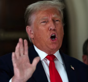 OccupyDemocrats's tweet image. BREAKING: Donald Trump gets horrible news as a coalition of prominent media outlets formally requests that the judge overseeing his historic election interference case allow cameras in the courtroom.

Normally, public cameras are banned in federal court. Of course, this is not a…