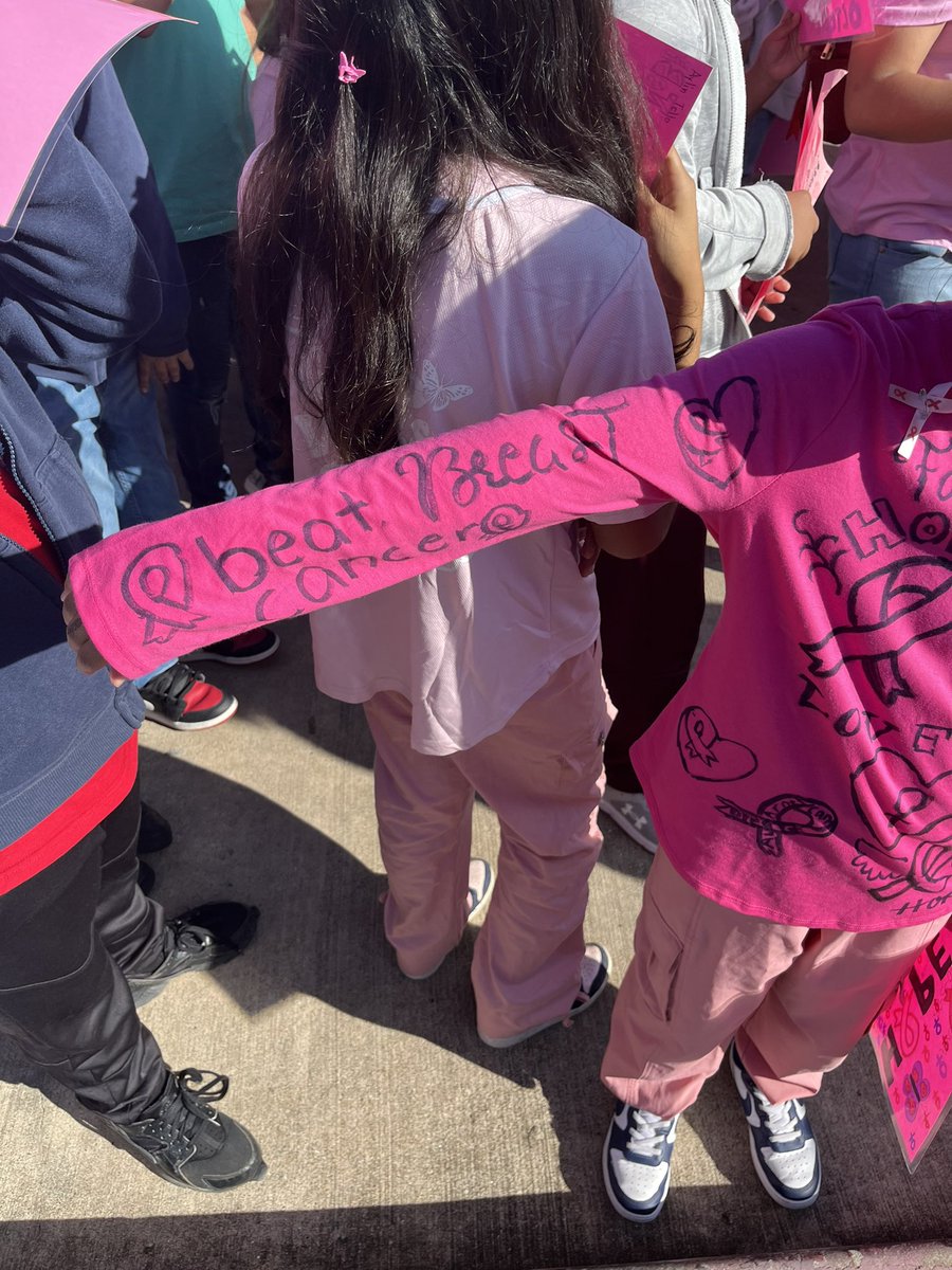 Unity is what we’re all about! Today <a href="/LGE_Owls/">Goodman Elementary</a> participated in a breast cancer walk. The staff, students, and families showed up and showed out! <a href="/urastartammy/">Tammy</a>