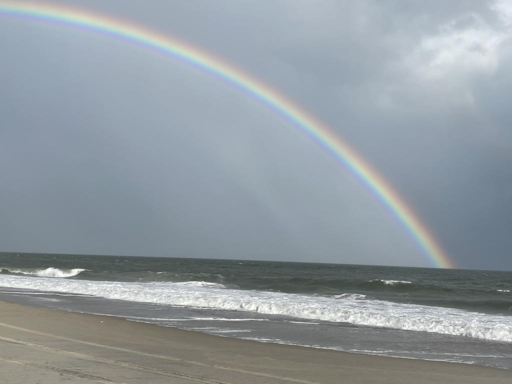 Moment of Zen 

Image description: Rainbow over the ocean from South Core Banks on 10/06/2023

Image credit: NPS photo