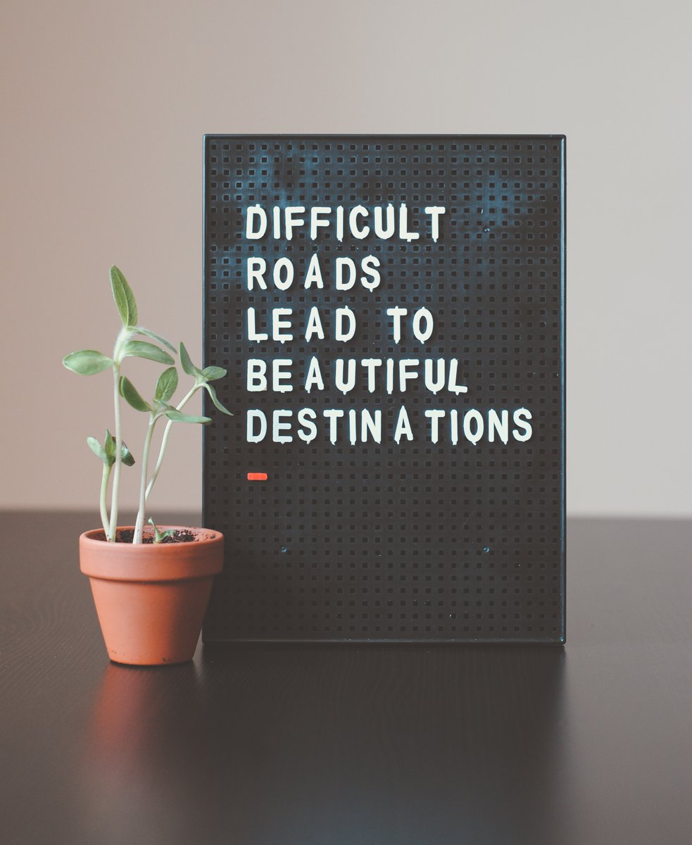 gweldon's tweet image. Difficult roads lead to beautiful destinations. 🛣️

#Motivation #MotivationalQuotes #InspirationalQuote #QuoteoftheDay