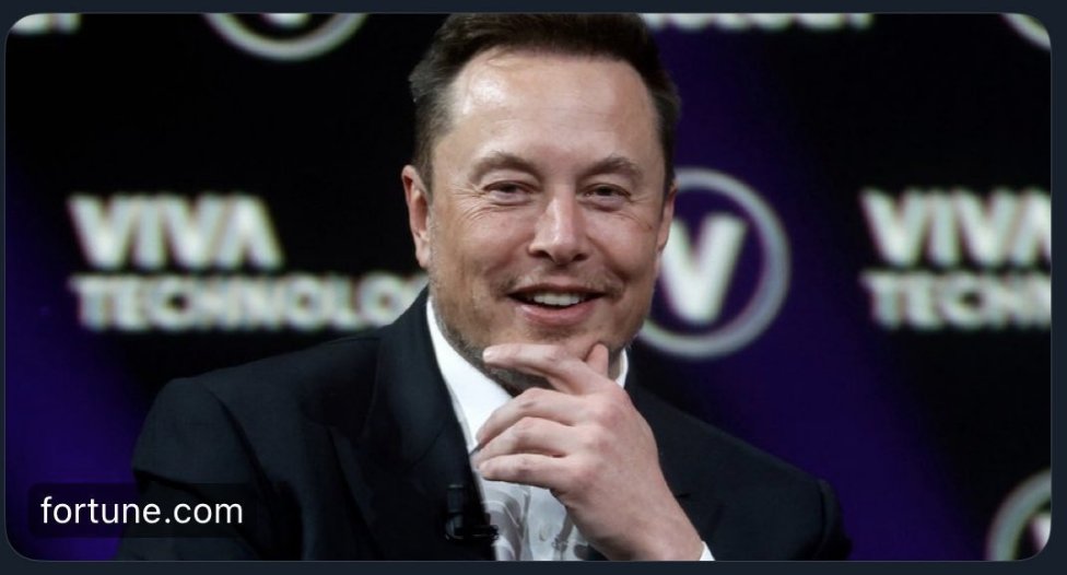 mrhumbug_'s tweet image. NEW SCOOP:  evidence showing elon musk is a pedophile mounting quickly