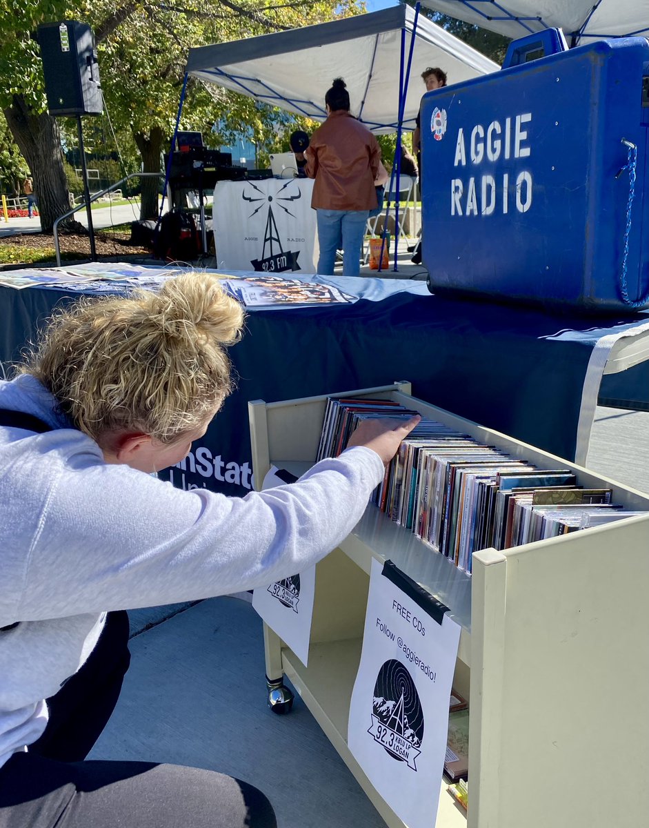 USUStudentMedia's tweet photo. Fill your ear holes with some great programming from @aggieradio! 

Broadcasting live for @collegeradioday outside the Taggart Student Center until 5 p.m.

📻 92.3 FM KBLU-LP Logan
📱 https://t.co/IZC27IkTaC https://t.co/LXYFPSpYvh