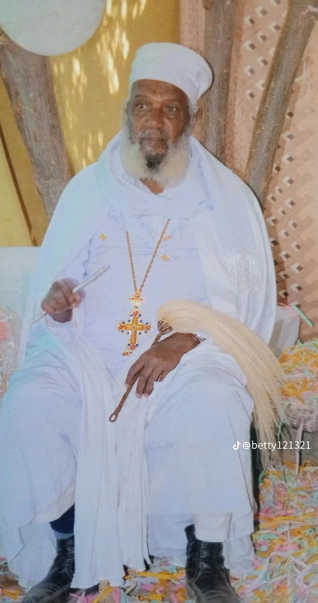 Nahomli6's tweet image. ካህናት እየሞቱ ዝም የምንለው ለምንድን ነው