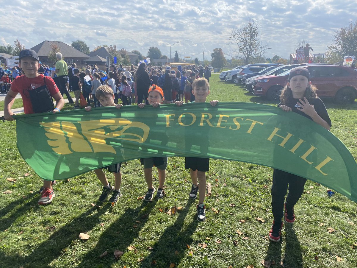 Celebrating the #fallfair #elmvalefallfair <a href="/ForestHillPS/">Forest Hill Public School</a> <a href="/SCDSB_Schools/">Simcoe County District School Board</a>