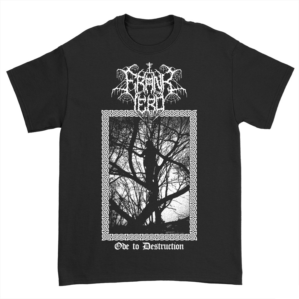 FrankIero's tweet image. It’s the season… 🎃
@KingsRoadMerch store is now open and stocked while supplies last! 
KTF 🖤 xofrnk

frankiero.store