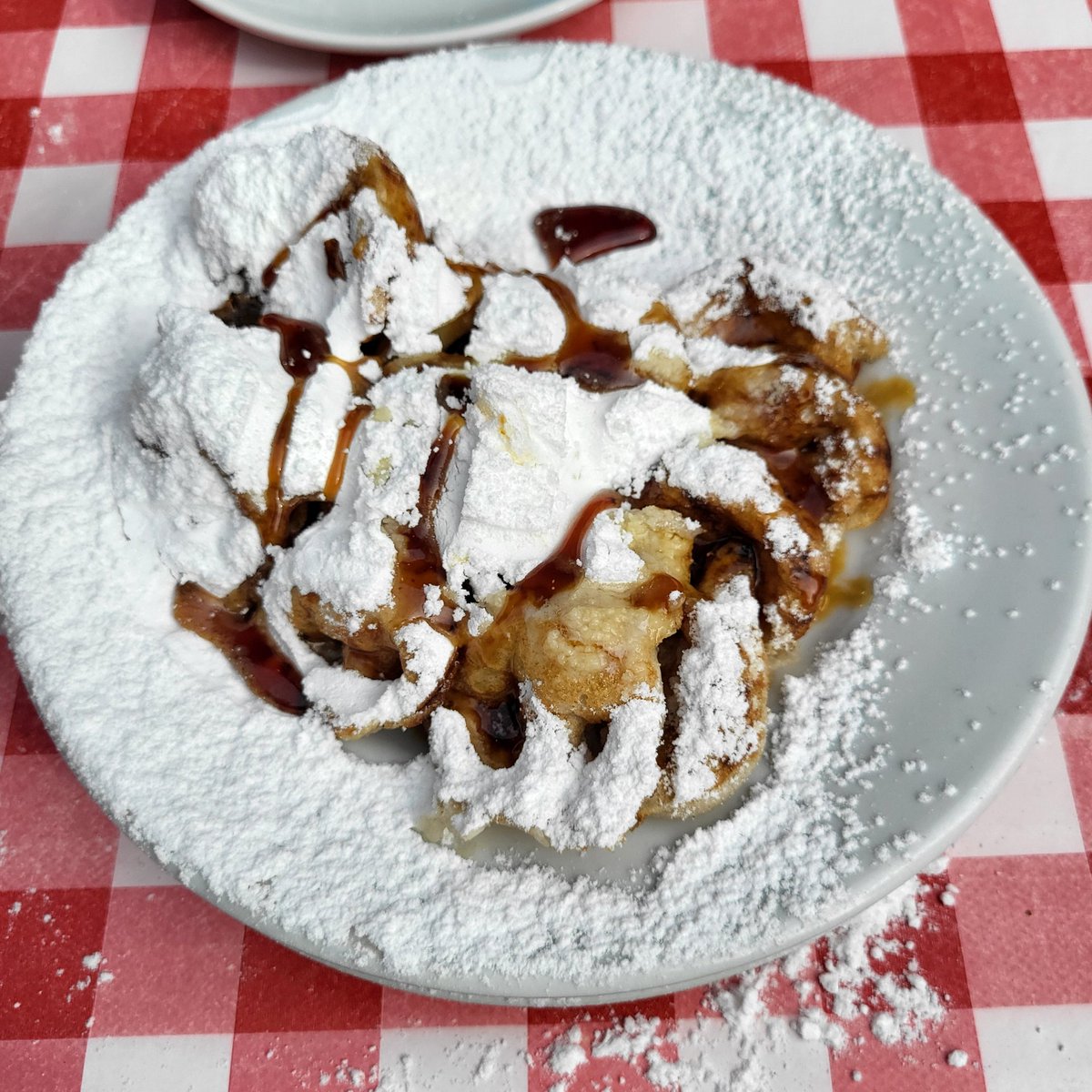 Simone Volmer tweet media