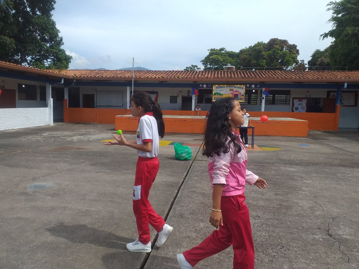 Así culminamos la Semana de Bienvenida al Año Escolar 2022_2023 #FundabitPresente <a href="/EBVIRGILIOPINZO/">EB VIRGILIO PINZON</a> <a href="/_LaAvanzadora/">Yelitze Santaella</a> <a href="/FundabitTachira/">Fundabit Táchira</a> <a href="/Fundabit_/">FundabitOficial</a> <a href="/AlbaroMedina/">ALBARO MEDINA</a>