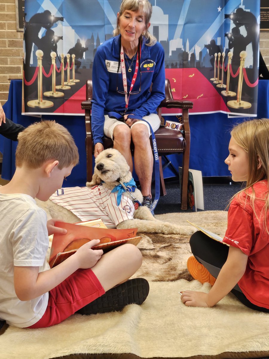 SpringCityRAMS's tweet image. Students read with Shadow through our READ program. Nurturing the love of reading and enjoying time with Shadow. Let's go Phils! #smallschoolbigheart