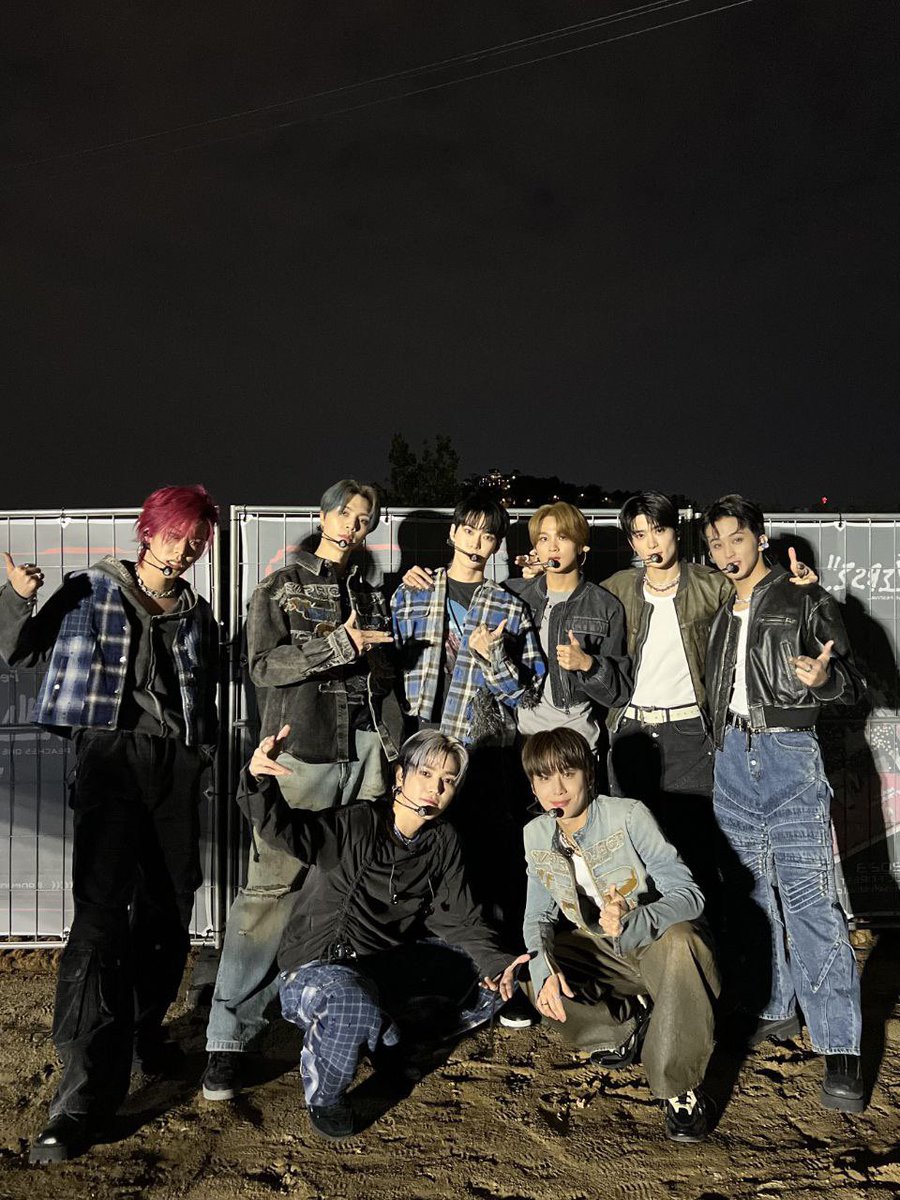 After the comeback performance, here's something we caught backstage.