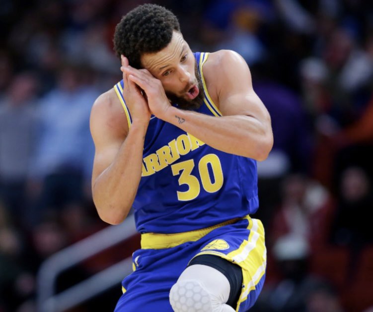 Netsonfire23's tweet photo. Fun Friday!!!💯💯💯

If had to start an NBA team from scratch, who would you pick to start your team? You can only pick ONE! 🤔

- Giannis 🦌
- Jokic 🃏
- Steph Curry ❄️

Who are you picking? 😤

#funfriday #pickyourpoison https://t.co/3cJnFBw8eR