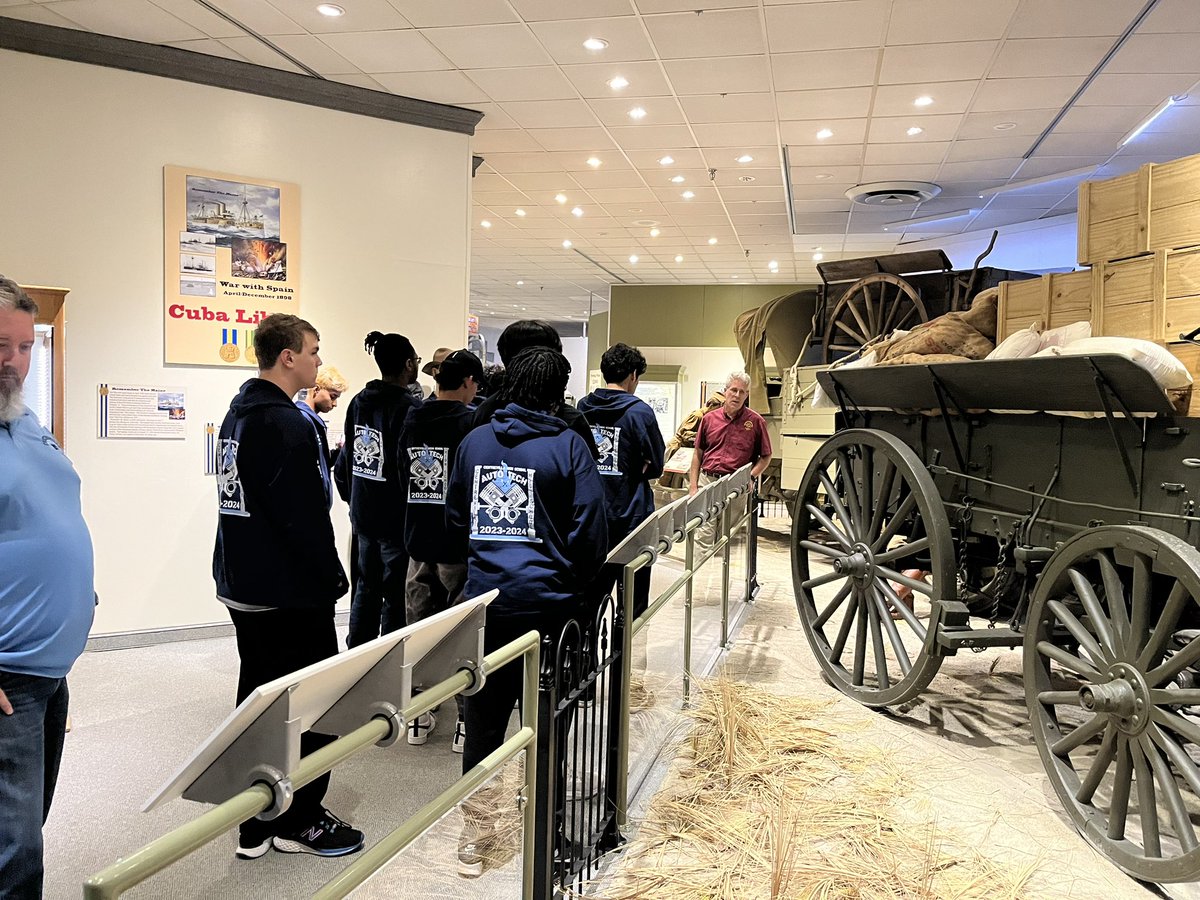 CVHS_AutoTech's tweet photo. CVHS Auto Tech Level 2 &amp; 3 students got to take a tour of the US Army Transportation Museum at Fort Eustis in Newport News, VA today and learn all about the history and modes of transportation in the US Army! @FCPS_CTE https://t.co/eTdGbREn5J