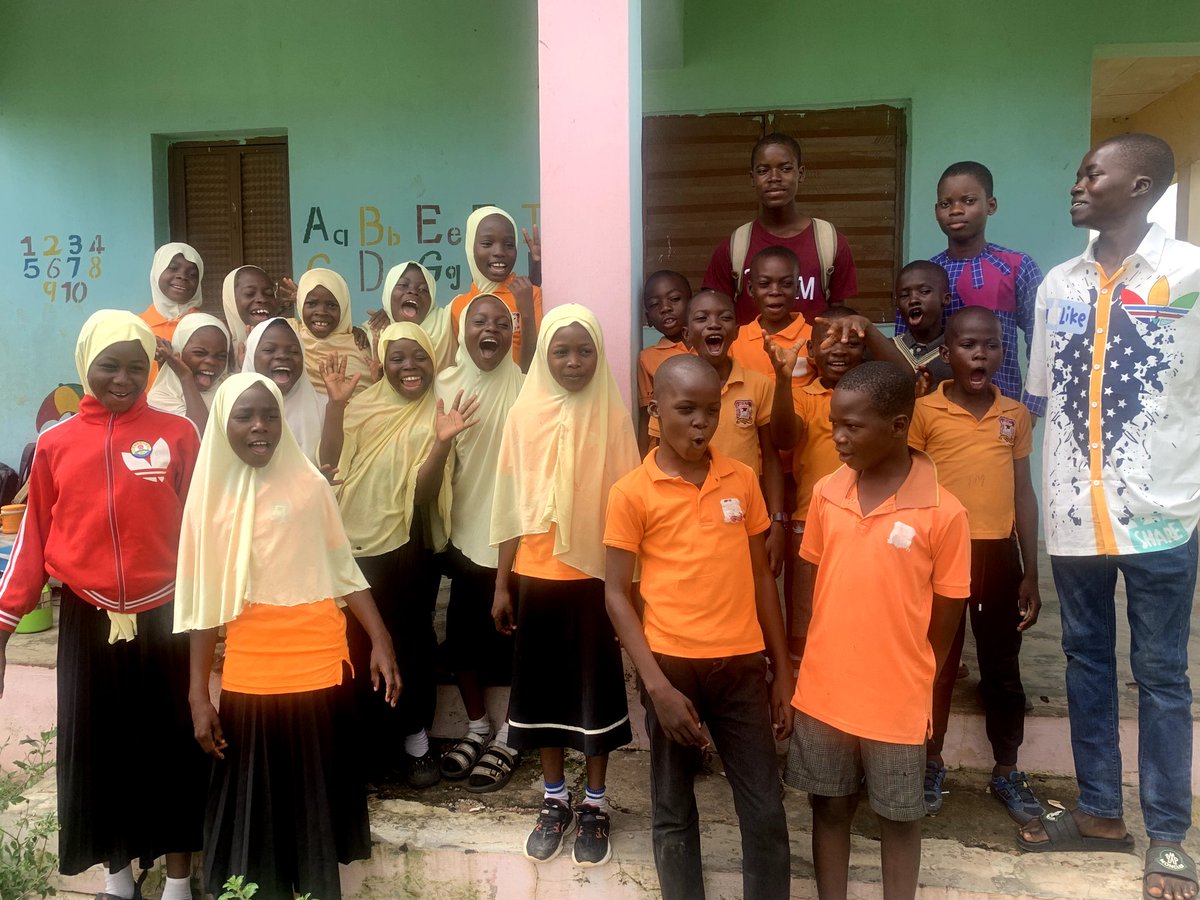 Digitalgen_Fdn's tweet image. Kudos to learning that&apos;s awesome and easy via Oppia App! 🚀📚 #TechMeetsBooks #matheducation #edtechgrassroots #mathskills