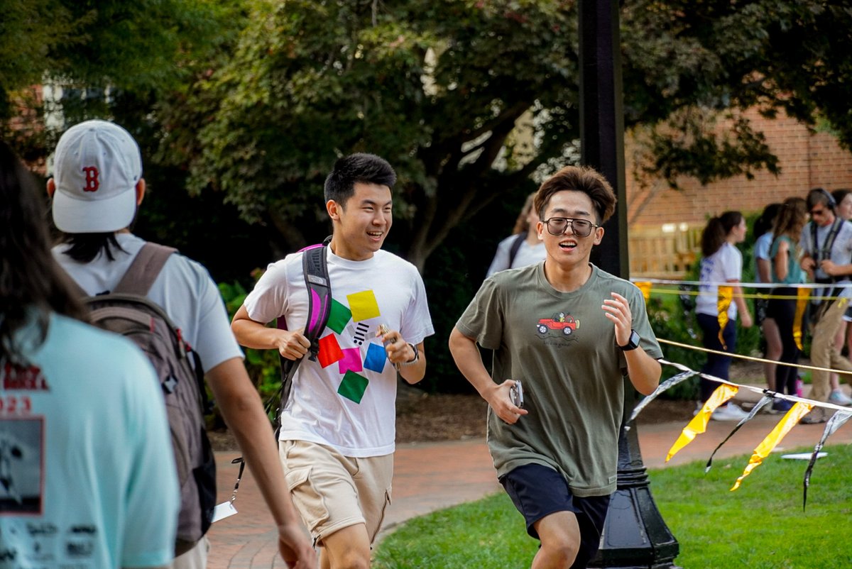 WFU Residence Life and Housing tweet media