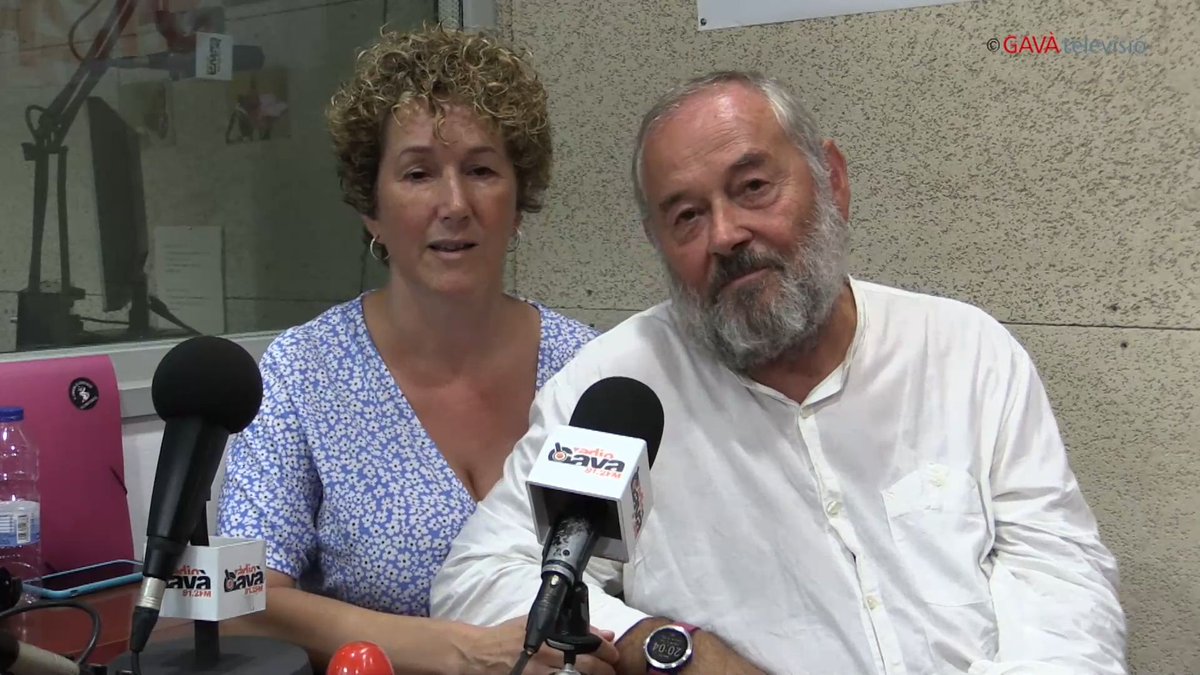 gavatv's tweet photo. L'entrevista d'aquest mes és amb Sandra Jiménez i Paulí Castelló, els conductors del programa "S'ha de veure" de @RadioGava que cada setmana ens parlen de discapacitats i de com millorar el món per aquelles persones que en tenen alguna. #Gavà @alejupipa 
👉https://t.co/0GdFP8FsGb https://t.co/FkkYThNN24