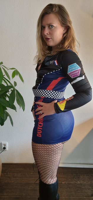 Watch 🔞🔞 Angela Deep 🔞🔞's leaked NSFW photo on TwXstars