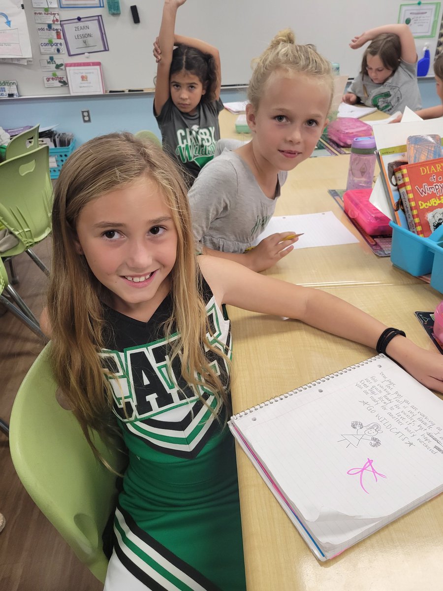 SLSDAghotte's tweet photo. Mrs. Herrick's students @SLSDCrosby write a journal entry to their parents telling them about their week, and then the parents write them back. I 💚 this! It sure beats the "What did you do in school?" "Nothing" conversation most parents get! #AcademicGrowth #SocialGrowth https://t.co/gRZyXbJ1Q3