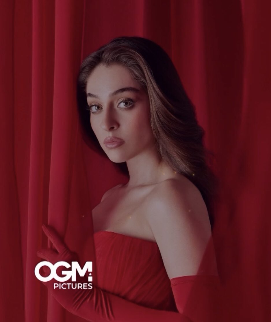 İNCİLA 💅

#CemreBaysel #SaklaBeni