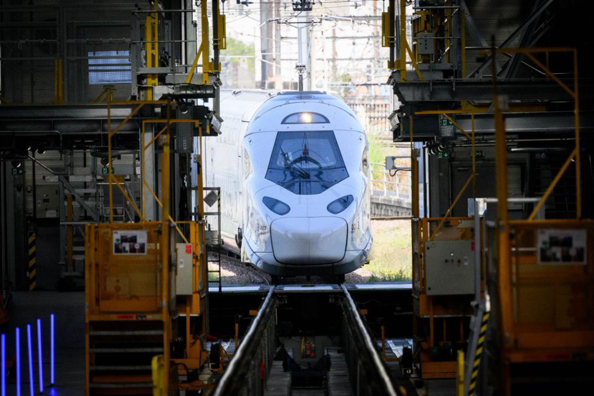 Plus capacitaire et plus agile. Le #TGVM, notre futur TGV INOUI, est notre actif stratégique pour répondre aux deux défis de @SNCFVoyageurs : la croissance des trafics de voyageurs et l’arrivée de la concurrence.