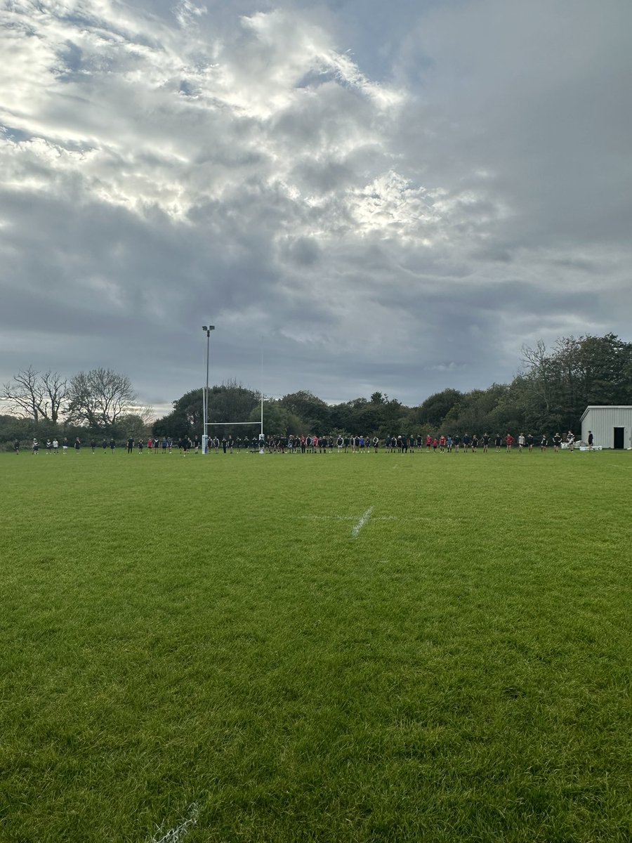A_NewtDTCS's tweet image. Brilliant start to the Swansea West and Swansea East EPP sessions. Really good turn out. Some impressive skill on show, looking forward to working with the players over the next few weeks 👏🏉🔥 #highintensity
